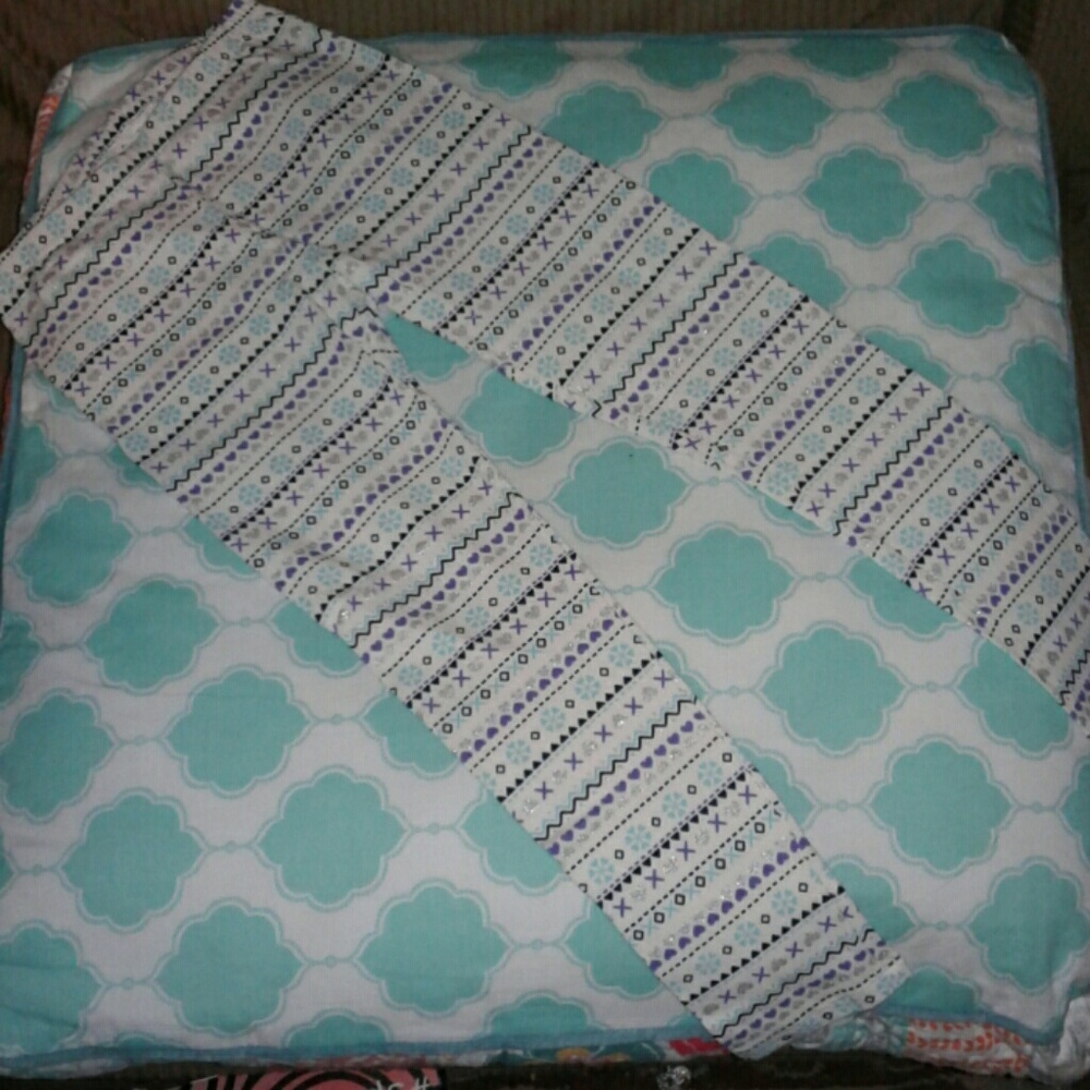 *SOLD* Leggings size 7